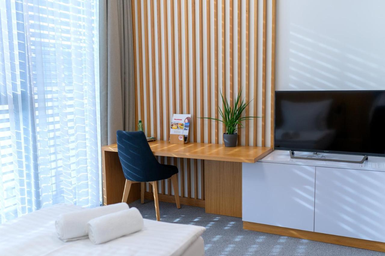 Hotel Smetanova Vsetín Dış mekan fotoğraf