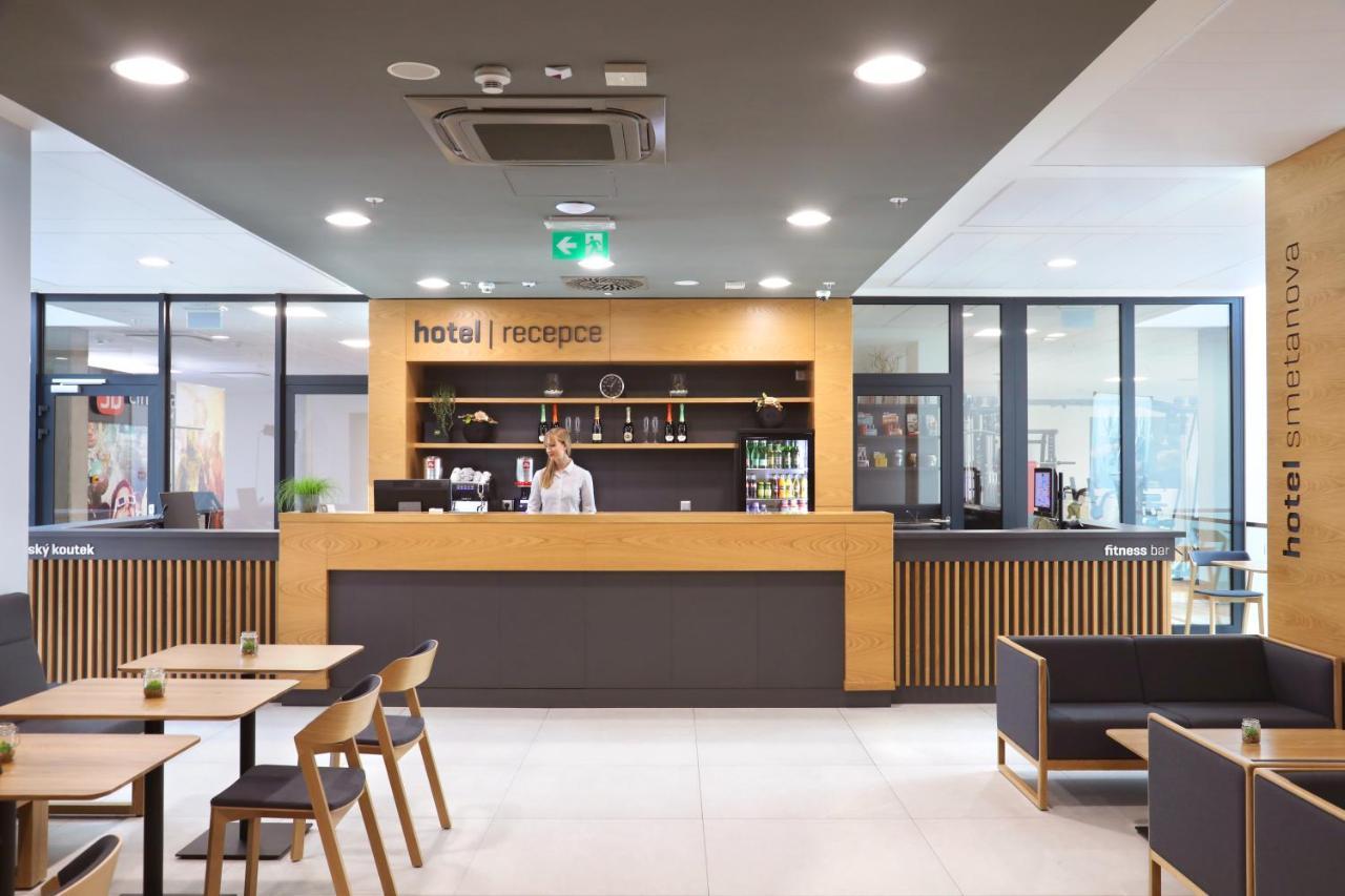 Hotel Smetanova Vsetín Dış mekan fotoğraf